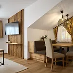 Monika Hotel