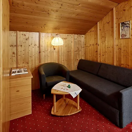 Monika Hotel